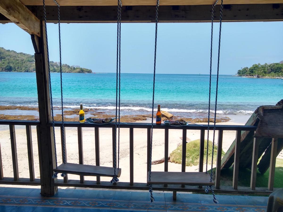 Cafe Del Mar Sapzurro Bed & Breakfast Exterior photo